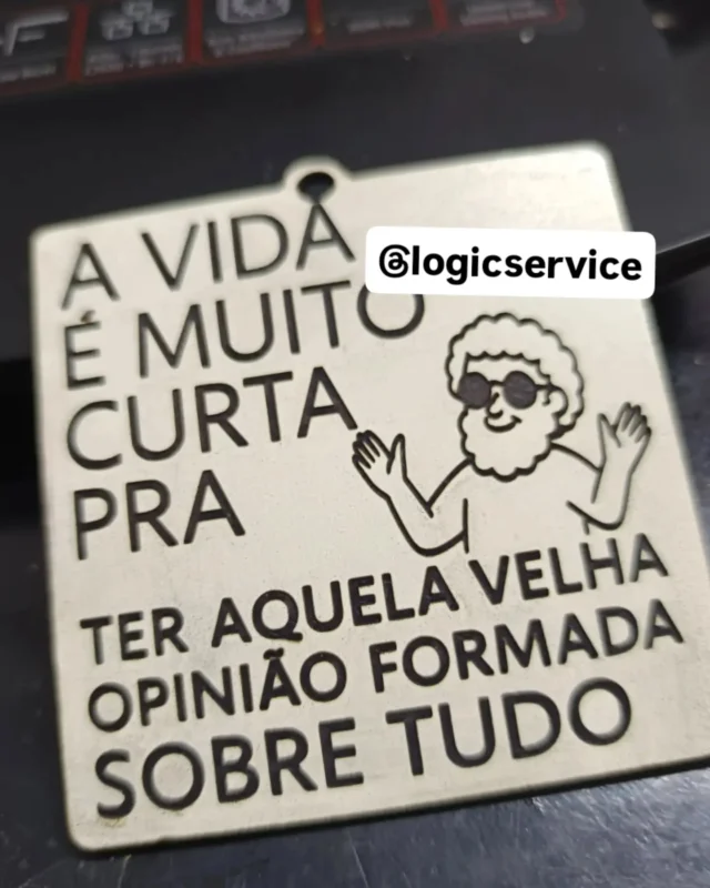 Plaquinha Personalizada em Gravação a laser
